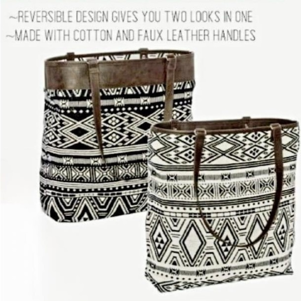 Thirty-One Reversible Tote - Picture 4 of 5